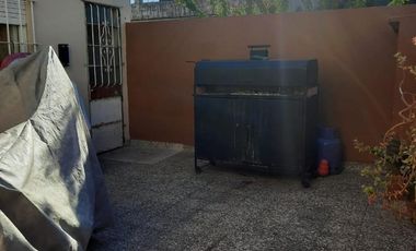 VENDO CASA EN PH DE 3 AMB. RECICLADA A NUEVO ZONA MORON