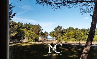 Casa en  alquiler temporario para 14 personas 50 mts del mar en Costa Esmeralda
