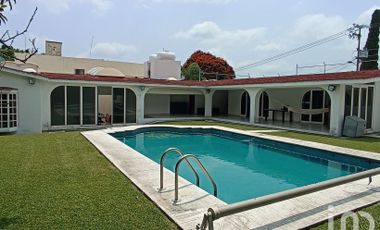 Casa en venta, un nivel, Lomas de Coyuca, poniente de Cuernavaca, Morelos