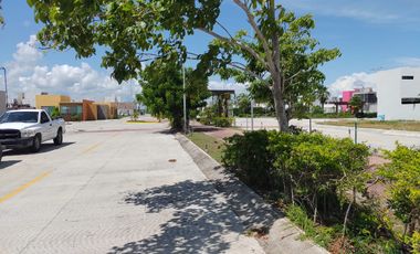 2 TERRENOS EN VENTA SOBRE BOULEVARD EN FRACC PALMAS GREEN  *250 M2 C/U