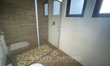 Maravillosa casa nueva en Condominio Vista Golf