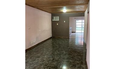 CASA EN VENTA/ LADO RIO RETASADA