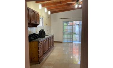 CASA EN VENTA/ LADO RIO RETASADA