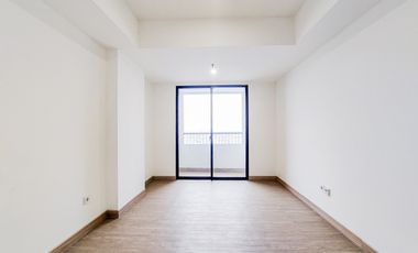 Apartemen Collins Boulevard