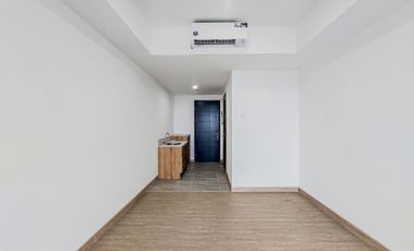 Apartemen Collins Boulevard