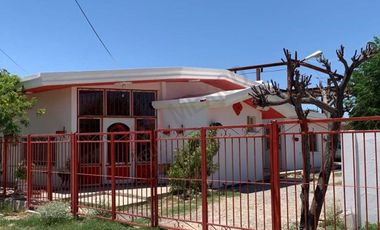 Casa en Venta, OPORTUNIDAD DE NEGOCIO, muy cerca de Aeropuerto Torreón