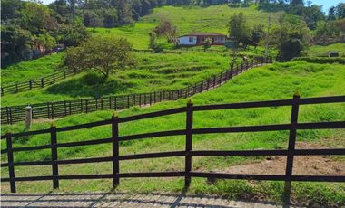 VENTA FINCA TITIRIBI, SUROESTE ANTIOQUEÑO