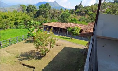 VENTA FINCA TITIRIBI, SUROESTE ANTIOQUEÑO