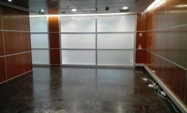 Oficina en Arriendo en Edificio Bandera