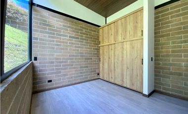 Venta Casa Campestre NUEVA Independiente El Retiro