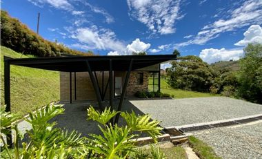 Venta Casa Campestre NUEVA Independiente El Retiro