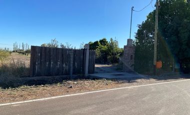 Campo de 3 has ingreso por calle  Vargas y Castro Barros Maipu