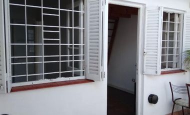 Venta PH en Lanús Oeste Tipo Casa en inmejorable ubicación