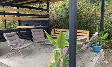Casa en Venta en 5.000m2 de terreno con cabaña y quincho. Altos de Cobquecura.