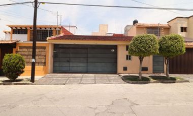 Casa en venta en Morelia, Col. Santa María