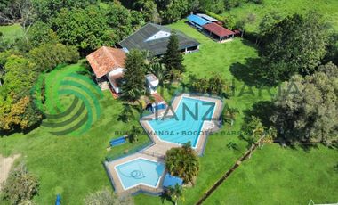 finca en venta en brisas de guatiguara i. Cod V61888