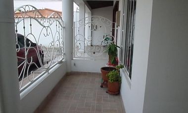 casa en venta en quintas del tamarindo. Cod V1129