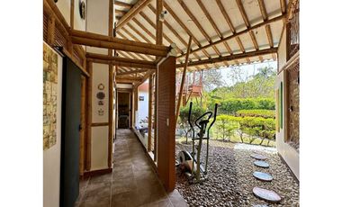 HERMOSA FINCA SAN JERONIMO GUADUA-BAMBU CONCEPTO DE ECONOMIA CIRCULAR