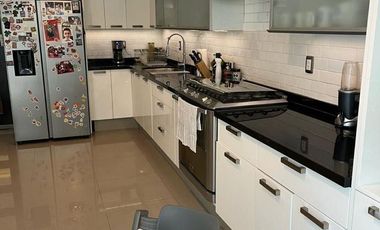 Casa en Condominio con Jardín y Buenos Espacios y Excelentes Acabados