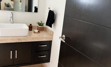 Casa en Condominio con Jardín y Buenos Espacios y Excelentes Acabados