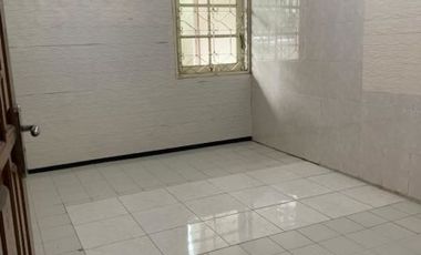 Rumah disewakan Semolowaru Surabaya Timur