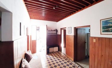Venta casa 6 Ambentes con cochera - Villa Pueyrredon