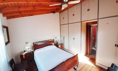 Venta casa 6 Ambentes con cochera - Villa Pueyrredon