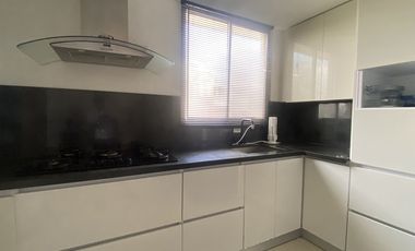 apartamento en arriendo/venta en alto prado. Cod A93057