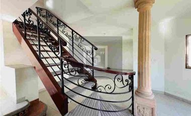 Casa Céntrica en Venta. Coatepec