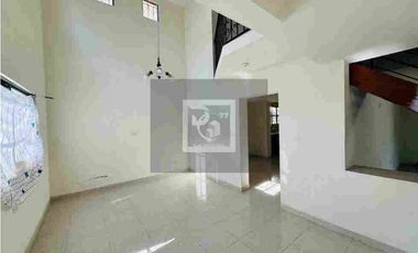 Casa Céntrica en Venta. Coatepec