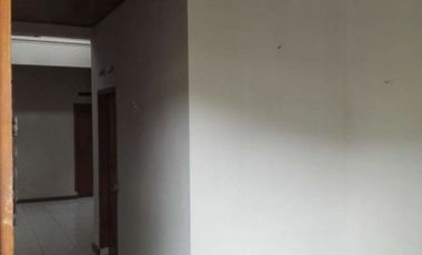 Rumah 2 Lantai Terawat Apik Siap Huni di Taman Mutiara Cibabat Cimahi