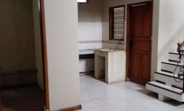 Rumah 2 Lantai Terawat Apik Siap Huni di Taman Mutiara Cibabat Cimahi