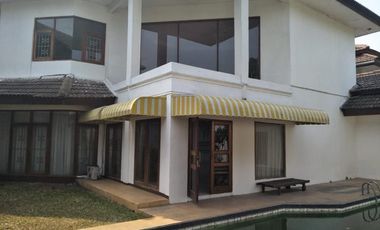 Disewakan Rumah Nyaman Dalam Cluster Lokasi Di Jl. Kenanga, Ampera, Jakarta Selatan