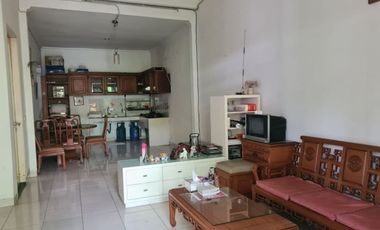 Disewakan Rumah Golden Vienna 2 BSD City Tangerang Area Nyaman Strategis Bagus Siap Huni