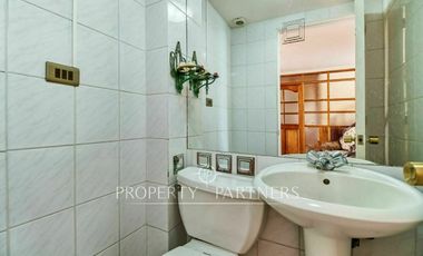 Amplia casa en Jardines del Sur, con vista maravillosa