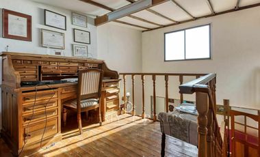 Amplia casa en Jardines del Sur, con vista maravillosa