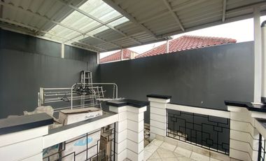Rumah 1 Lantai Terawat 6 Mnt ke RS Taman Harapan Baru Bisa KPR J-31892