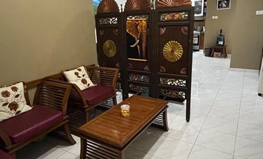 Rumah Strategis15 Menit ke Mall Summarecon Bekasi Hadap Utara J-37973