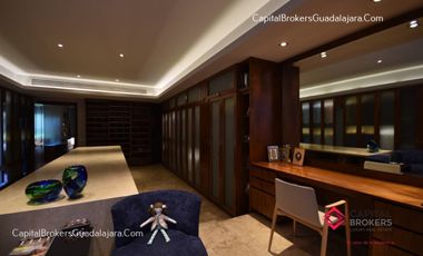 Casa de Lujo Con alberca Colinas de San Javier Guadalajara