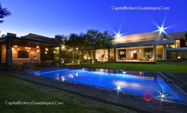 Casa de Lujo Con alberca Colinas de San Javier Guadalajara