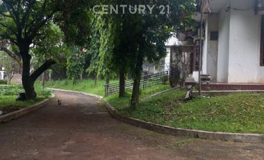 TURUN HARGA RUMAH KOKOH TANAH LUAS DI PONDOK GEDE BEKASI