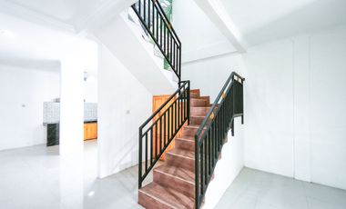 Rumah LB 200 SHM 10 Mnt ke Mall Paradise Walk Serpong Siap KPR J-40883