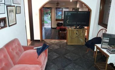 Casa 4 ambientes En Venta - Quilmes