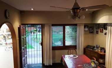 Casa 4 ambientes En Venta - Quilmes