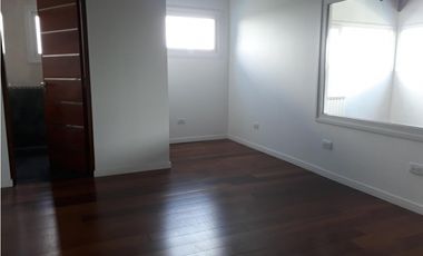 CASA DE 650 M2 EN COSTA ESMERALDA BARRIO