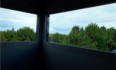 CASA DE 650 M2 EN COSTA ESMERALDA BARRIO