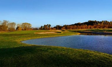 EXCELENTE DEPARTAMENTO EN VENTA DENTRO DEL COUNTRY MEDAL, PILAR