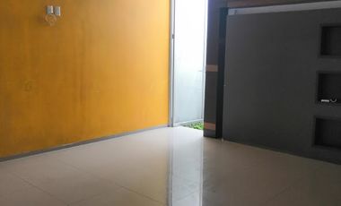 Amplia Casa en Renta con Roof Garden a una Cuadra Del Boulevard