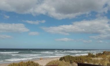 VENTA DE DEPARTAMENTOS CON VISTA AL MAR EN PLAYAS DORADAS RIO NEGRO