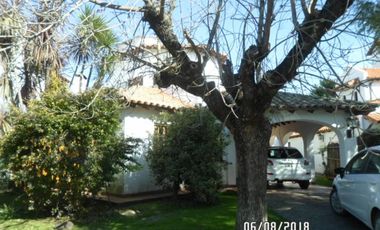 Excelente Propiedad Barrio Cerrado